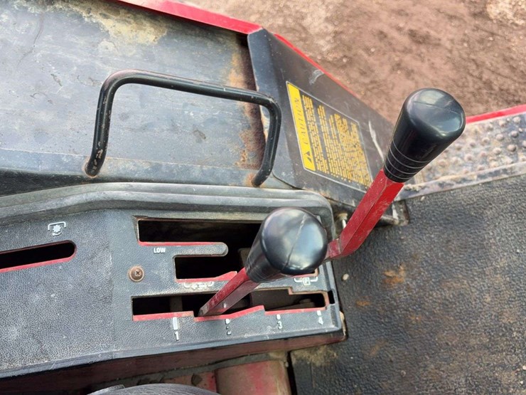 international-986-image-30