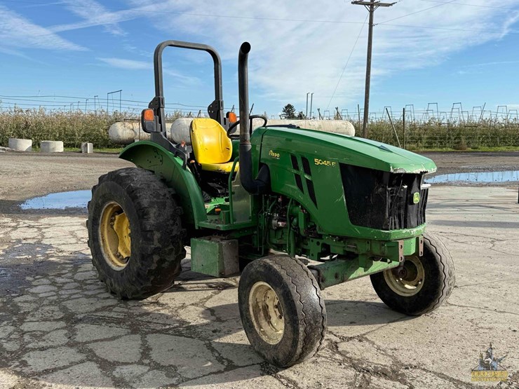 john-deere-5045e-image-7