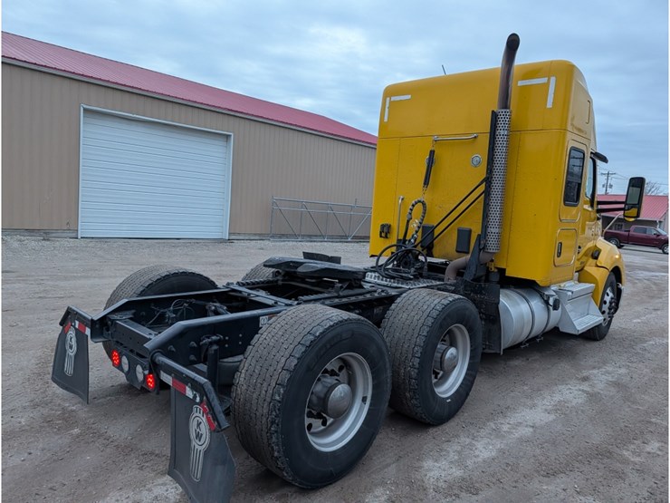 kenworth-t680-image-9