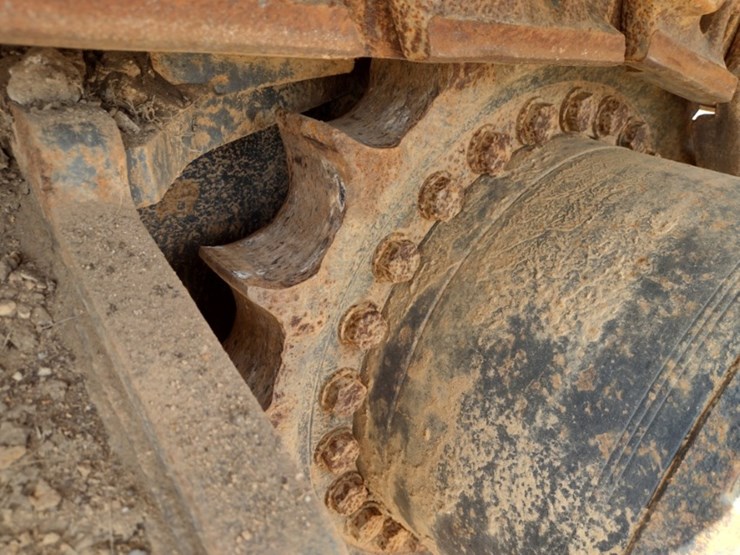 case-cx350d-image-21