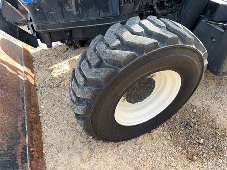 new-holland-workmaster-105-image-13