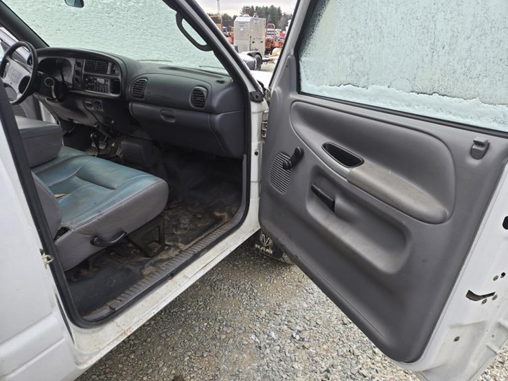 dodge-ram-3500-image-34