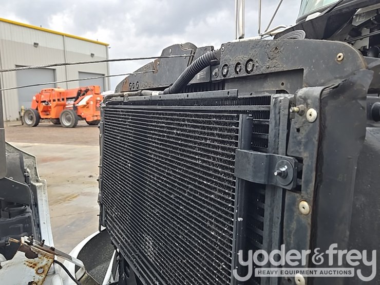 kenworth-t370-image-93