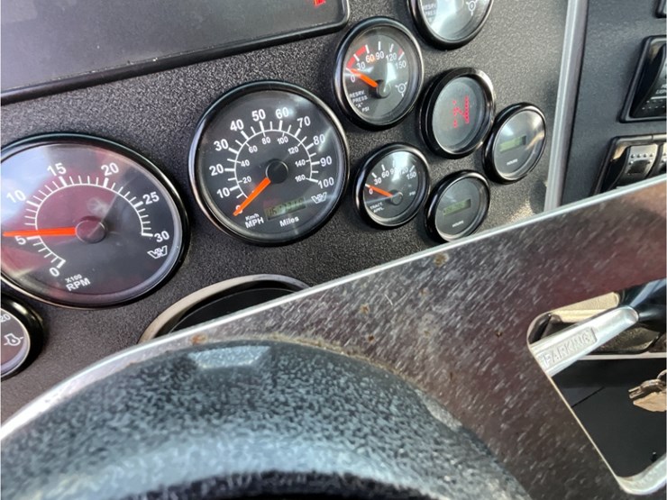 western-star-4700sb-image-24