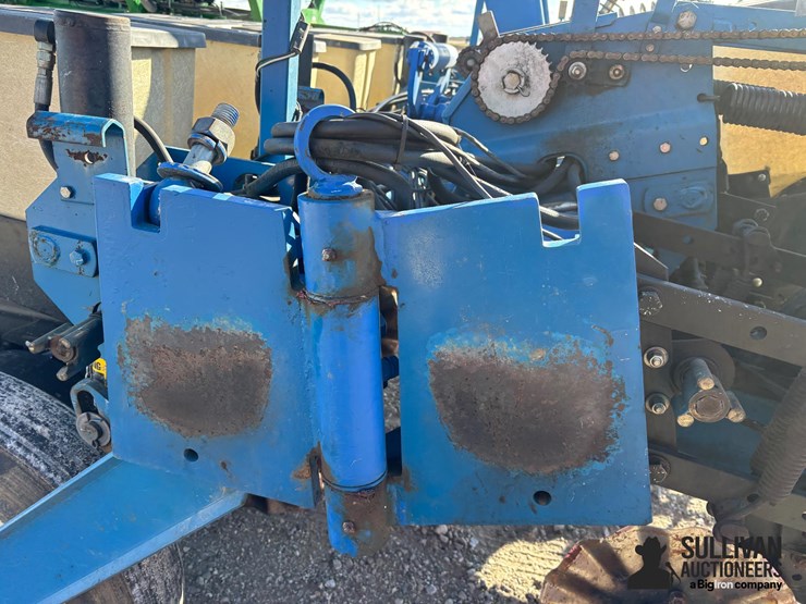 kinze-2200-image-15