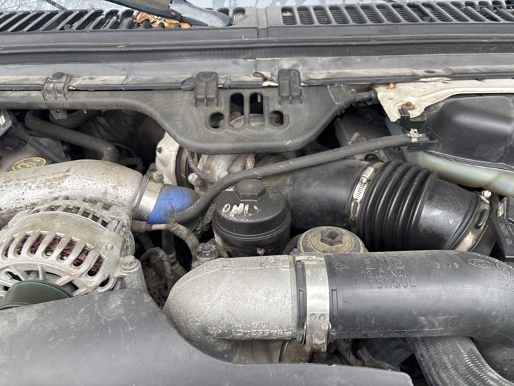 ford-f350-xl-image-27