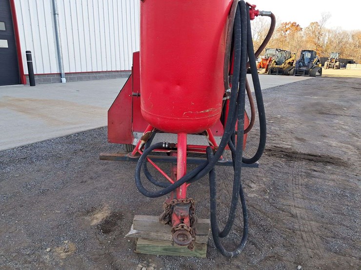 1993-john-deere-185-image-11