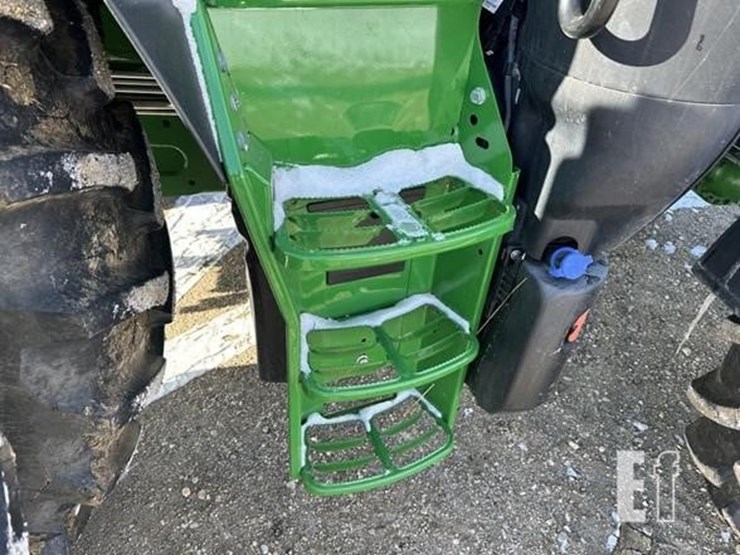 2023-john-deere-6r-155-image-17