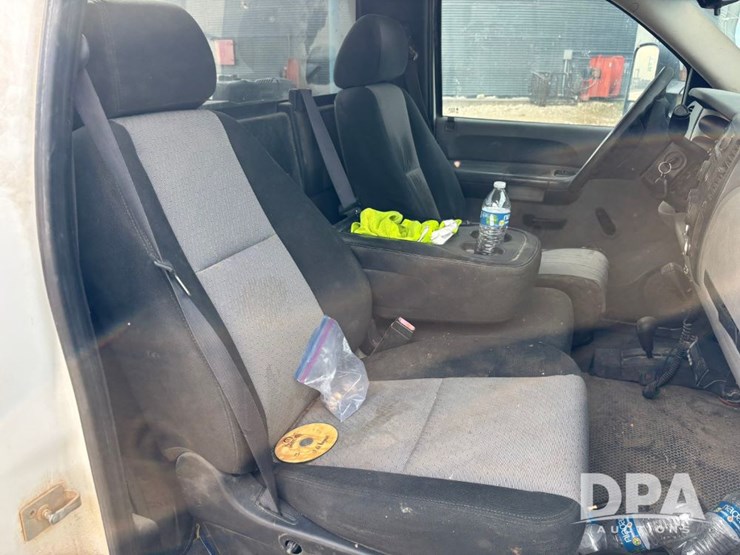 2009-gmc-sierra-2500hd-image-61