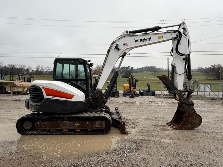 2020-bobcat-e85-image-6