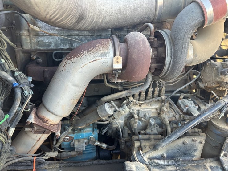 mack-rd688s-image-48