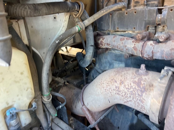 2001-international-2001-image-30