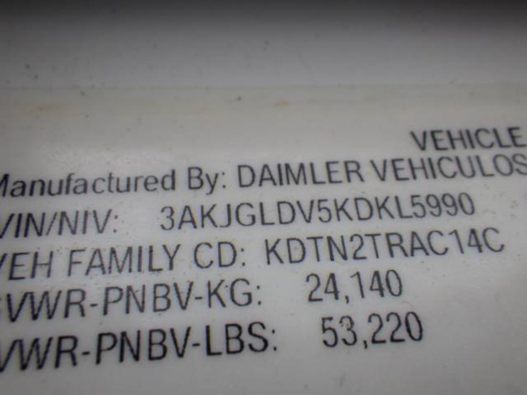 2019-freightliner-cascadia-125-image-22