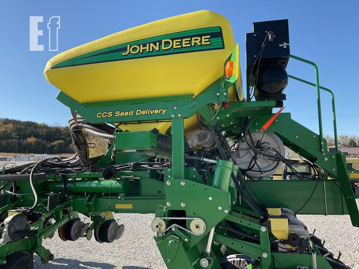 john-deere-1770-ccs-image-36