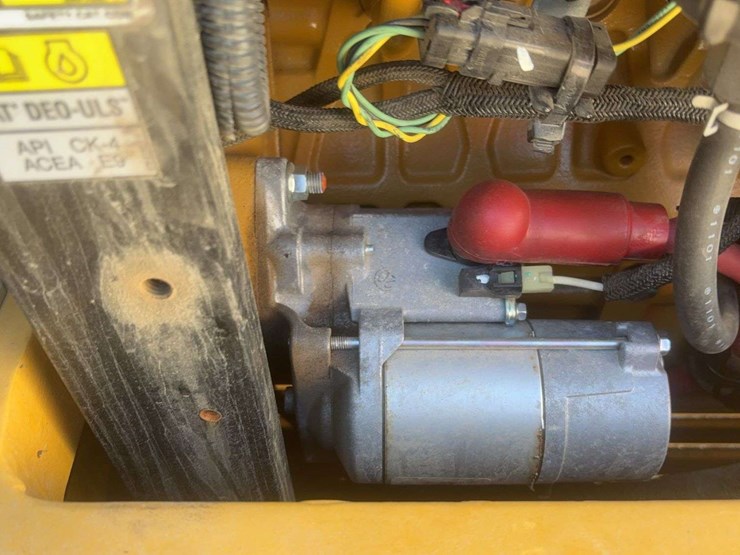 2021-caterpillar-305e2-cr-image-29