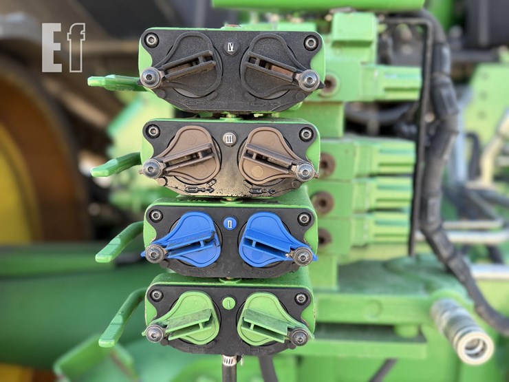 john-deere-9560rt-image-11