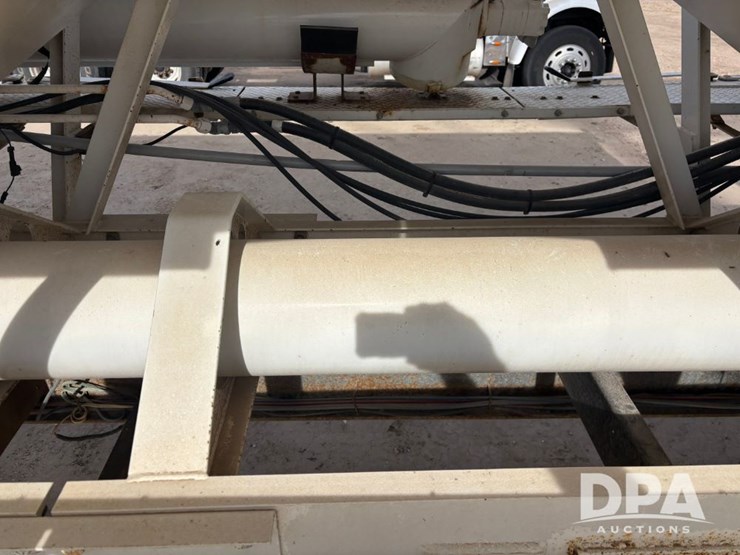 neville-tender-trailer-image-48