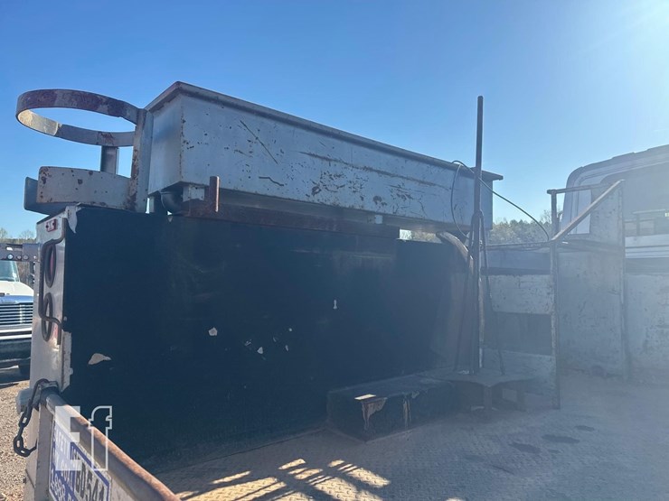 international-durastar-4400-image-10