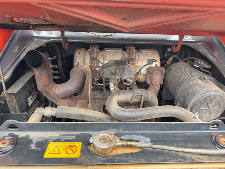 2015-kubota-svl75-2-image-9