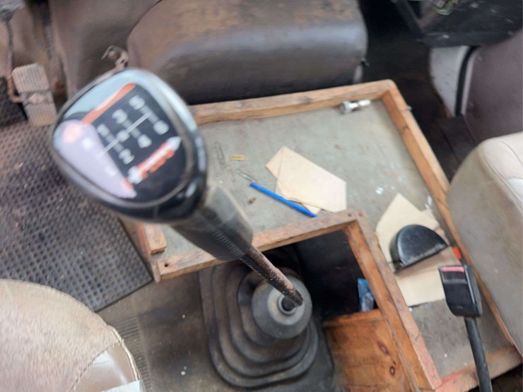 1997-international-4900-image-46