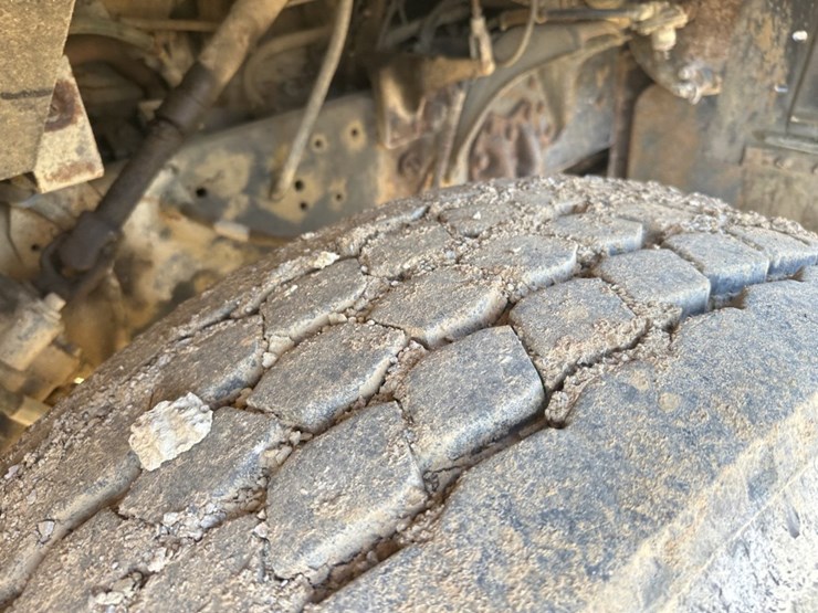 1990-ford-l9000-image-67