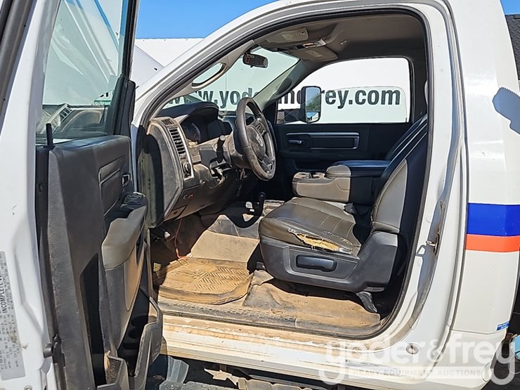 dodge-ram-5500-image-44