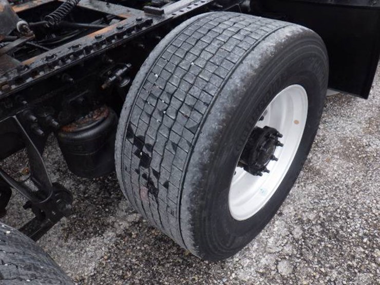 international-transtar-8600-image-5