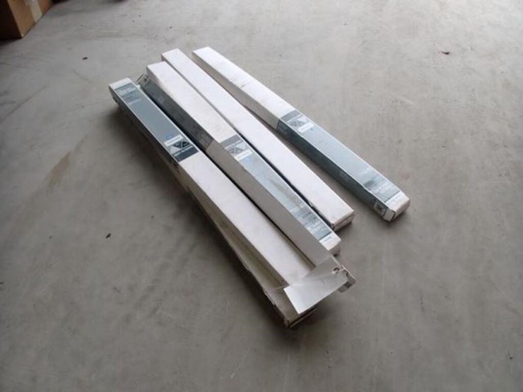 qty-of-(6)-1-in.-cordless-vinyl-blinds-image-1