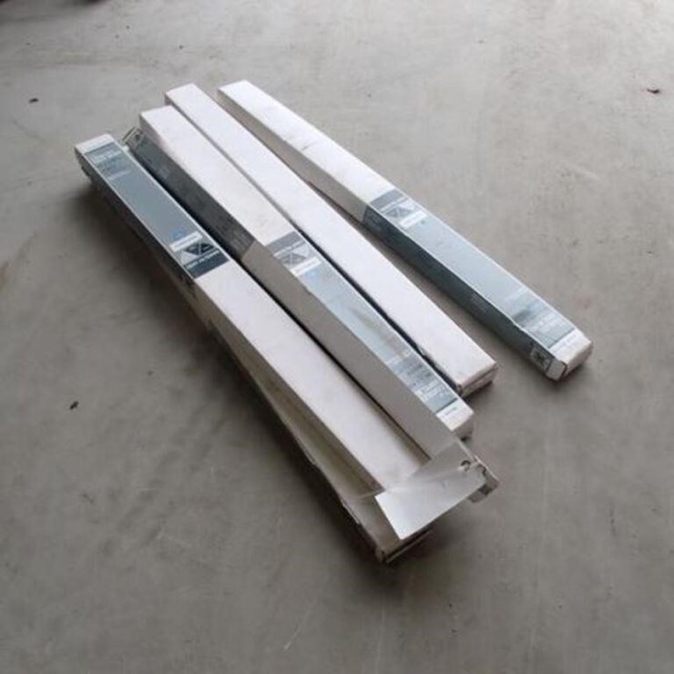 Qty Of (6) 1 In. Cordless Vinyl Blinds