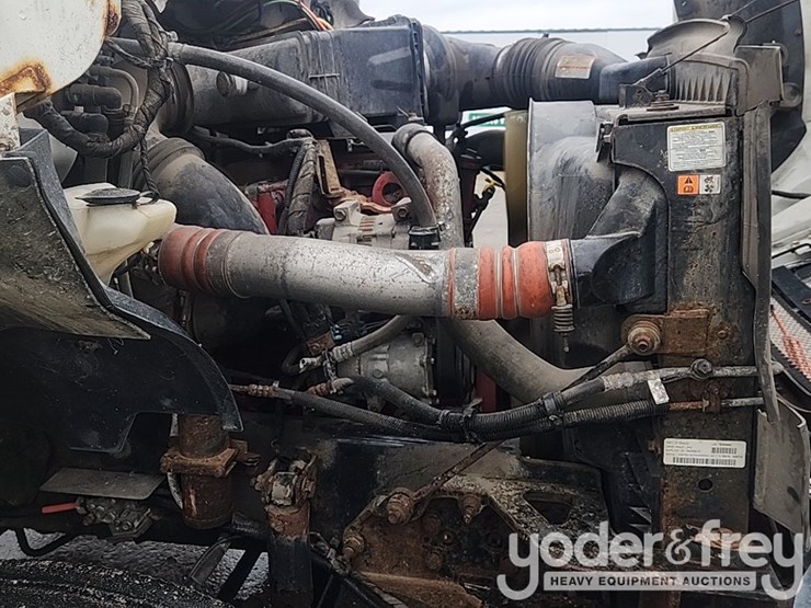 ford-f750-xl-image-34