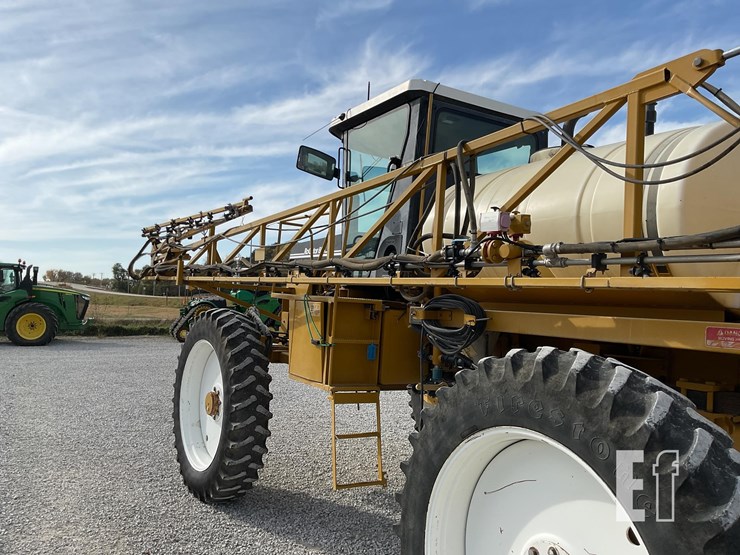 ag-chem-rogator-854-image-2
