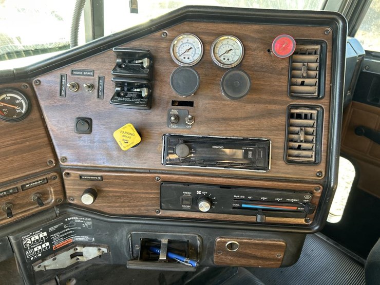 1997-cummins-m11-image-67