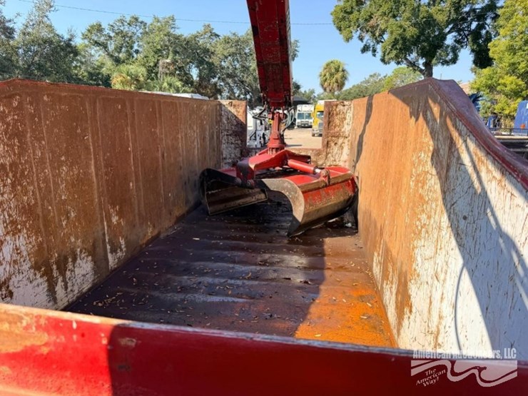 2009-international-durastar-4300-image-5