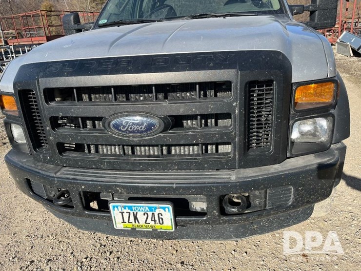 ford-f550-xl-image-21