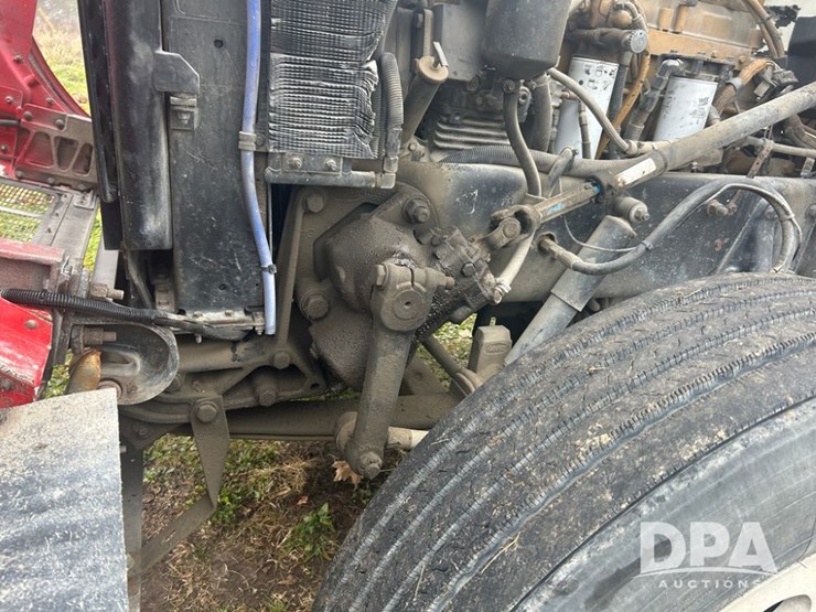 1999-peterbilt-379-image-41