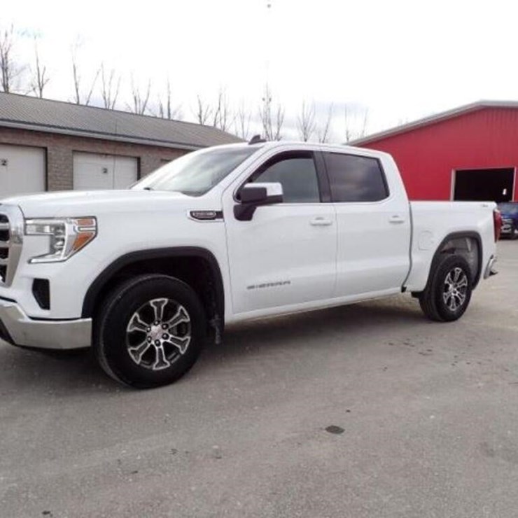 GMC SIERRA 1500 SLE