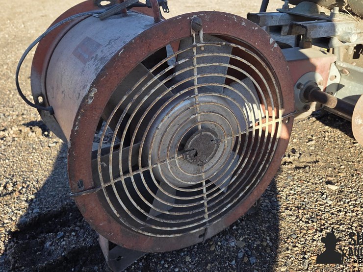 11’-grain-bin-sweep-and-dryer-fan-image-2