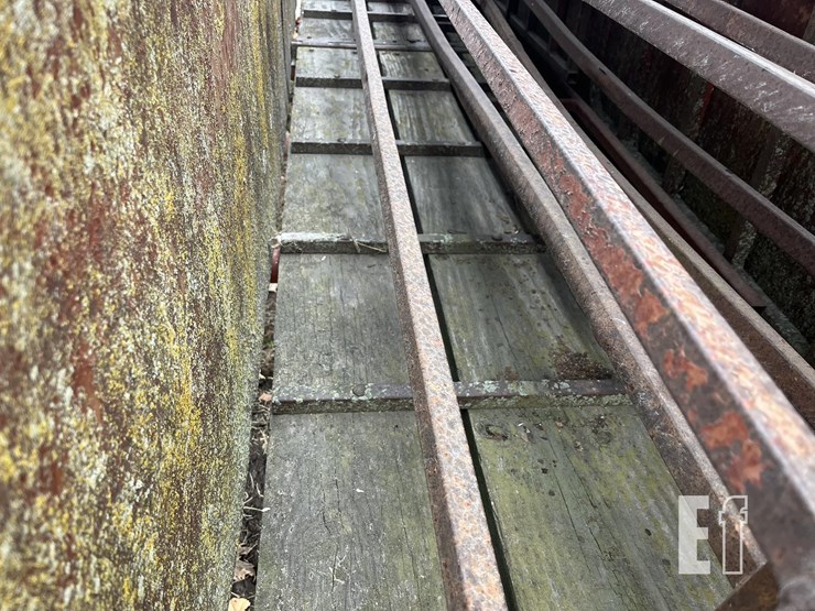 palco-panels-&-loading-alley-trailer-image-10