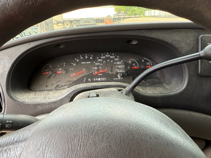 2007-ford-e450-image-18