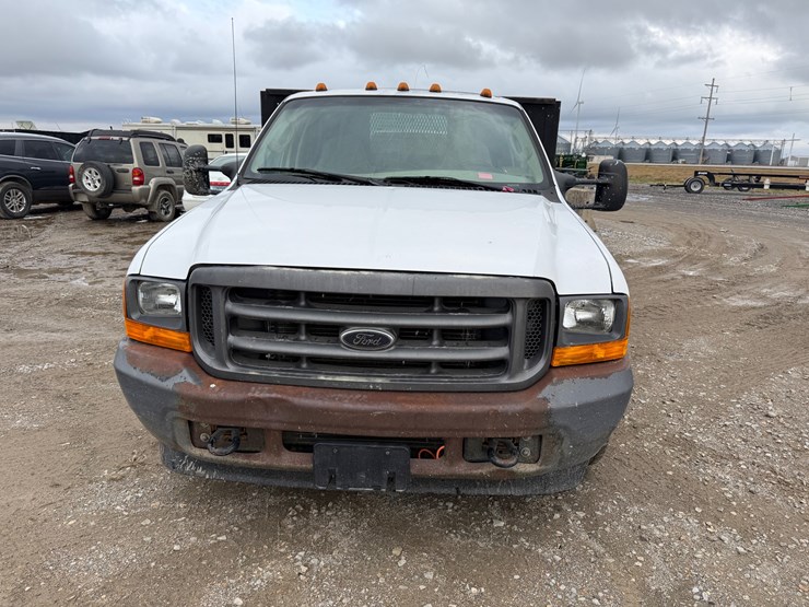 2005-ford-f350-image-2