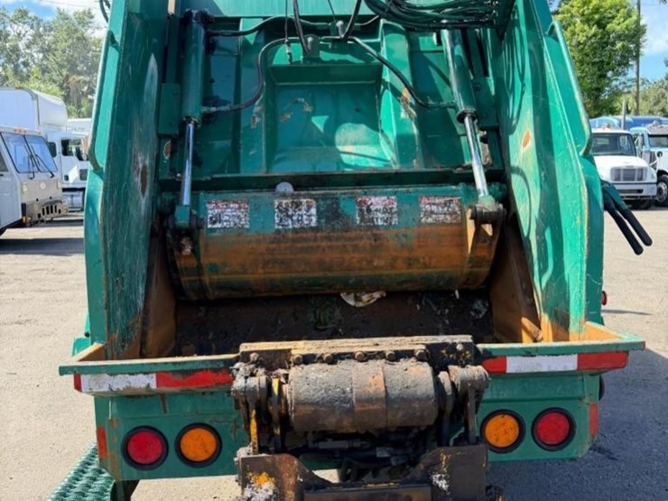 international-durastar-4400-image-2