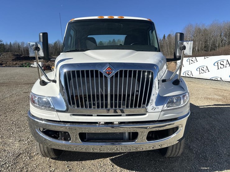 2022-international-mv607-image-8