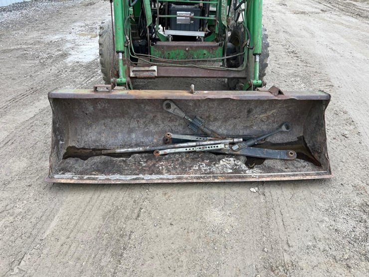 john-deere-4700-image-9