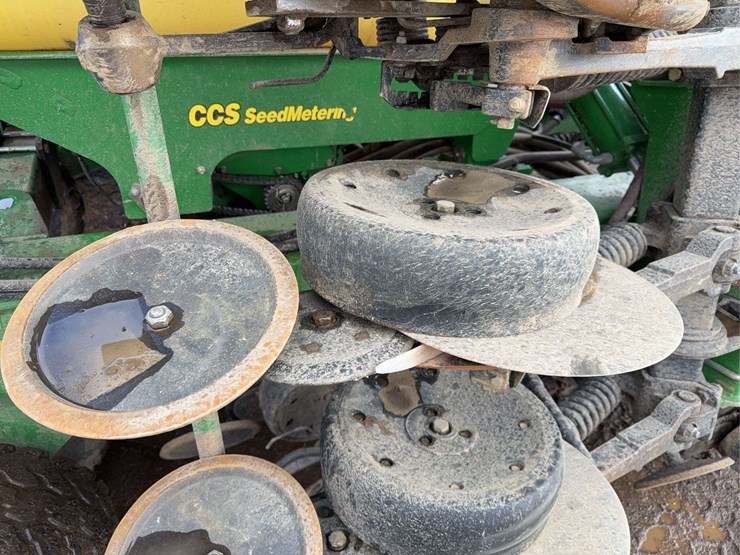 2011-john-deere-1990-image-73