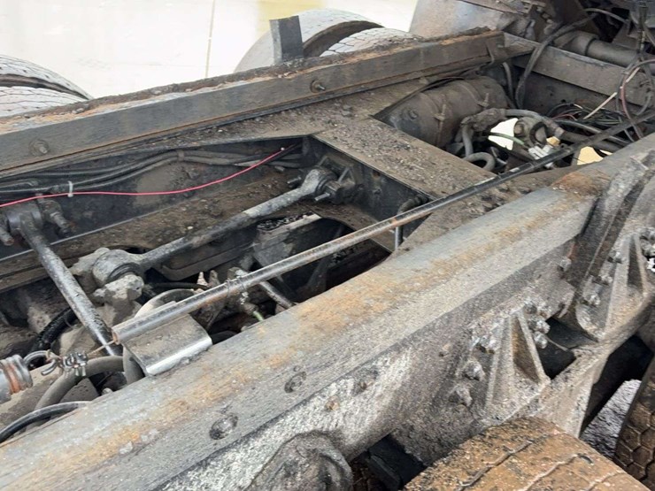 1994-ford-lt9000-image-47