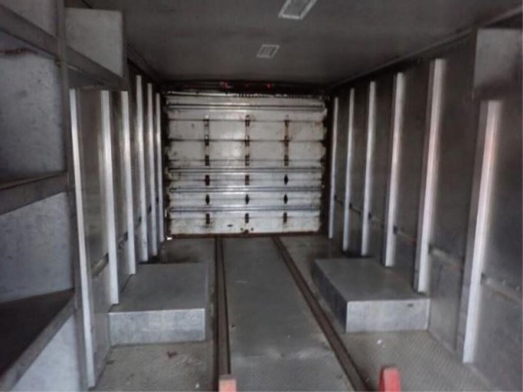 2015-freightliner-mt55-image-32