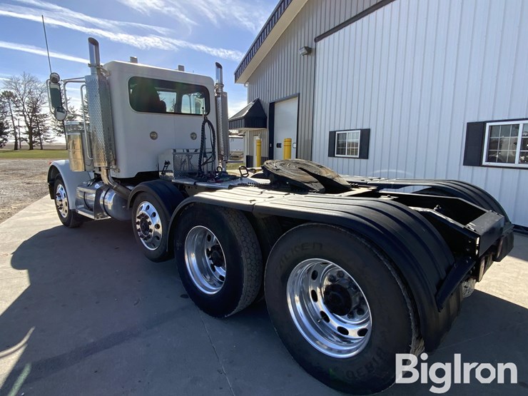 2006-peterbilt-379-image-7