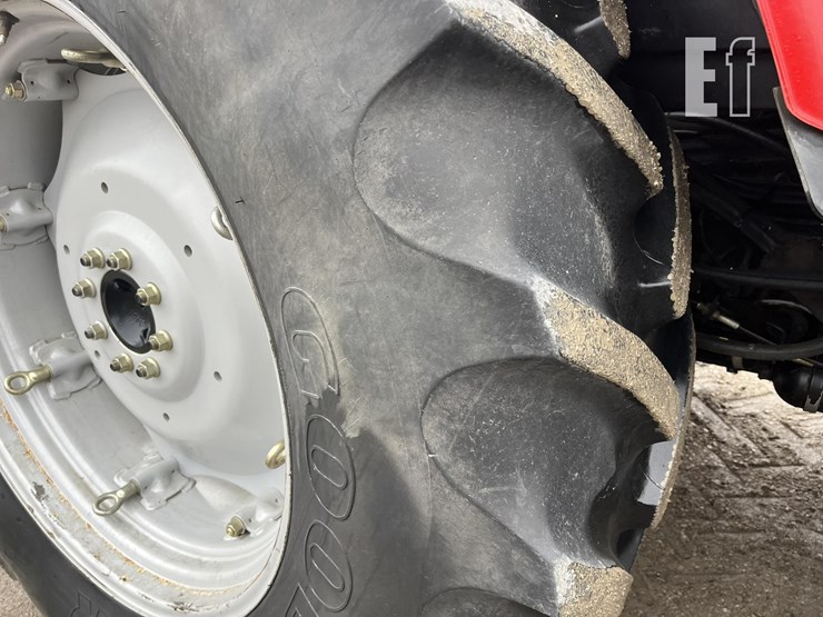 massey-ferguson-6475-image-24