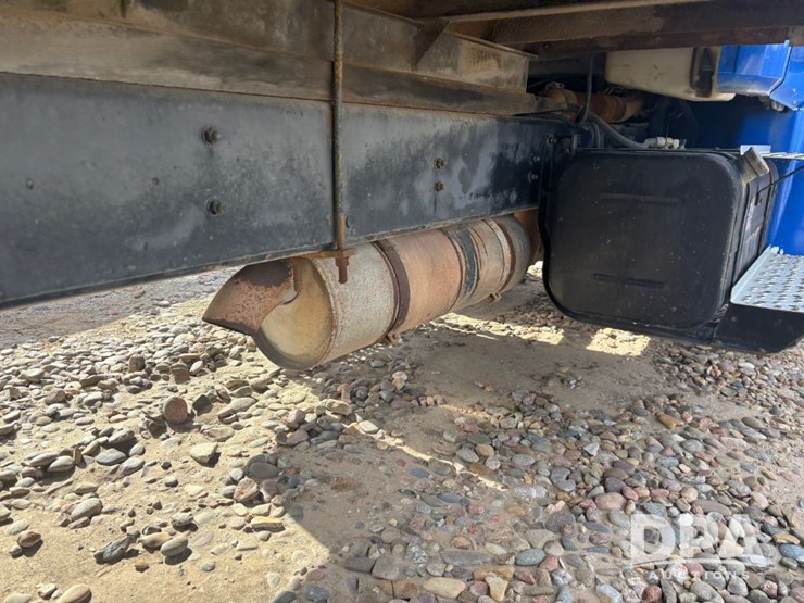 freightliner-fl106-image-42