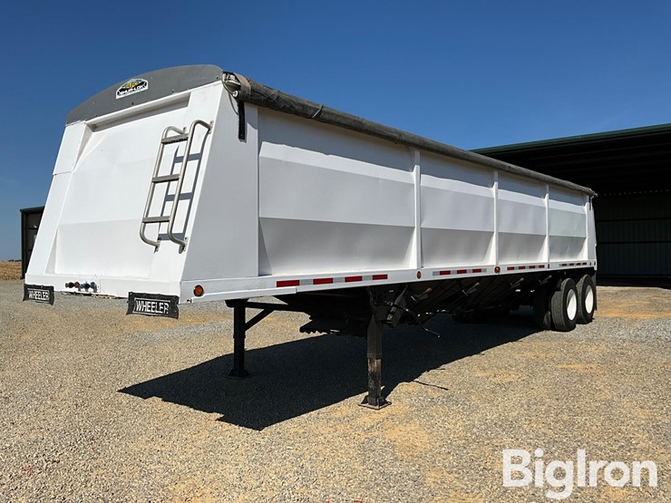 2006-wheeler-t/a-steel-grain-trailer-image-1